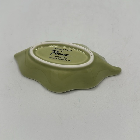 Ceramic green leaf trinket tray or small serving dish - Picture 3 of 4